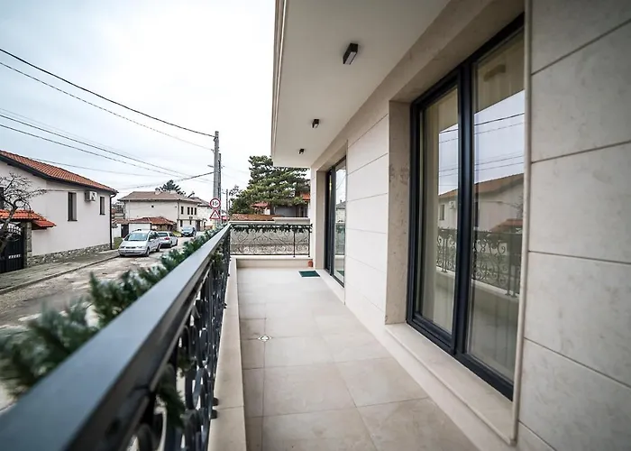 Apartament Arheya 3 архея 3 за гости *